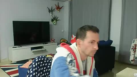 Snapshot of roubarixx chatting on November 26, 8:15 am roubarixx online show from November 26, 8:15 am