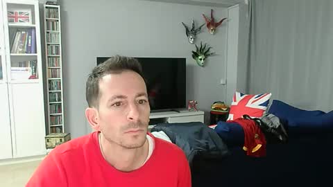 Snapshot of roubarixx chatting on December 19, 8:43 am roubarixx online show from December 19, 8:43 am