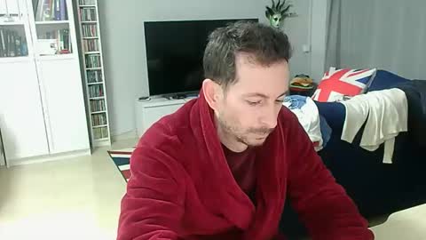 Snapshot of roubarixx chatting on January 7, 8:39 am roubarixx online show from January 7, 8:39 am