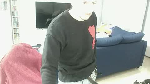 Snapshot of roubarixx chatting on February 15, 7:10 pm roubarixx online show from February 15, 7:10 pm