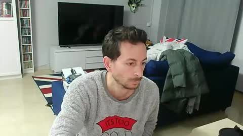 Snapshot of roubarixx chatting on February 21, 7:42 am roubarixx online show from February 21, 7:42 am