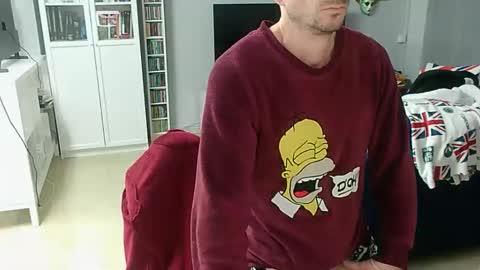 Snapshot of roubarixx chatting on March 15, 6:52 am roubarixx online show from March 15, 6:52 am