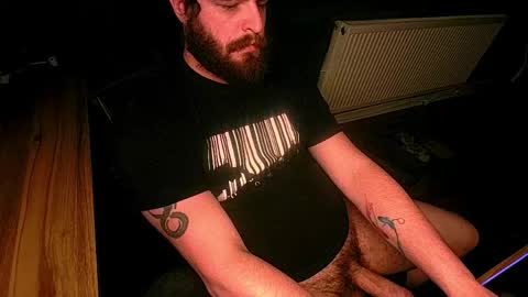 Snapshot of roughwonder chatting on May 14, 7:20 pm Luke online show from May 14, 7:20 pm