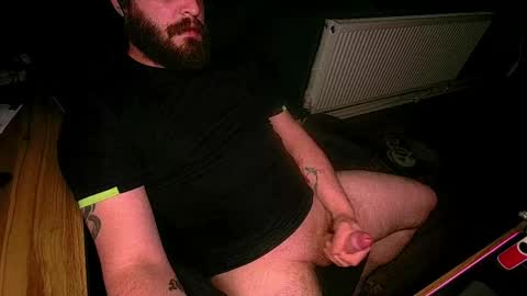 Snapshot of roughwonder chatting on May 22, 1:46 am Luke online show from May 22, 1:46 am
