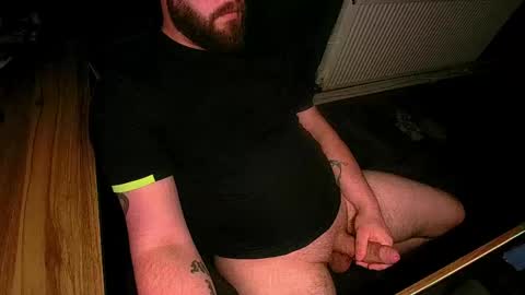 Snapshot of roughwonder chatting on May 31, 6:21 am Luke online show from May 31, 6:21 am