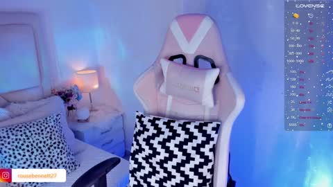    online show from December 7, 1:14 am