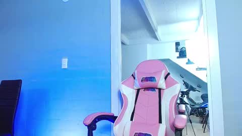 ROUSE  online show from February 9, 8:24 pm