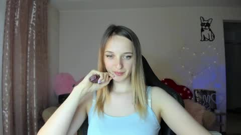 Snapshot of rousereed chatting on May 8, 12:32 pm Rouse online show from May 8, 12:32 pm