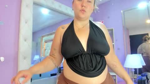 Snapshot of rousse_millers chatting on June 9, 12:50 pm Rousse online show from June 9, 12:50 pm