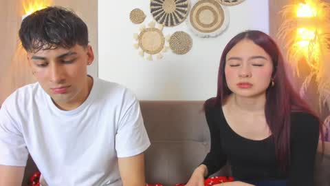 Snapshot of rousse_n_kenji chatting on June 6, 8:24 pm rousse_n_kenji online show from June 6, 8:24 pm