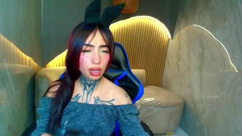 Roux  online show from March 12, 8:59 pm