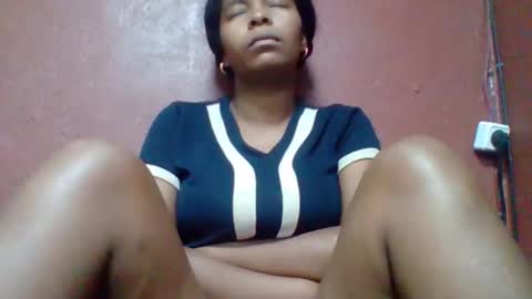 rovaelyah online show from March 13, 3:02 am