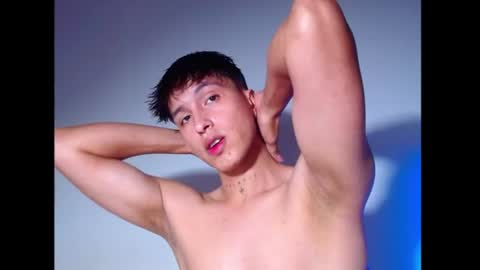 rowanboy23 online show from June 15, 2:03 am