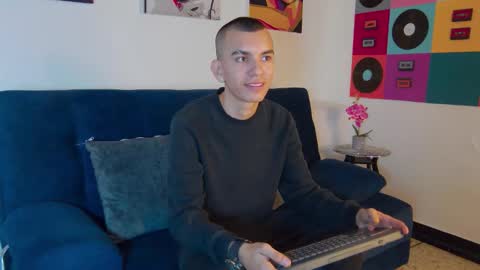 Rowan online show from October 17, 2:41 pm