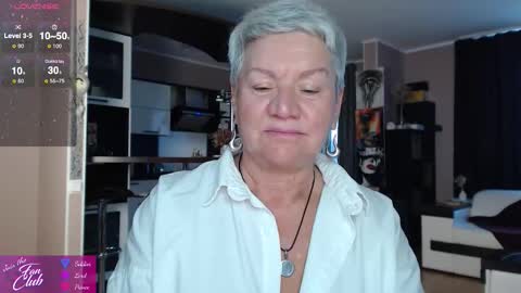 Snapshot of roxana_brooks chatting on September 23, 2:42 pm Roxana online show from September 23, 2:42 pm