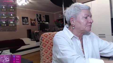 Snapshot of roxana_brooks chatting on October 8, 6:16 pm Roxana online show from October 8, 6:16 pm