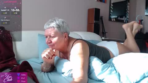 Snapshot of roxana_brooks chatting on October 9, 7:06 am Roxana online show from October 9, 7:06 am