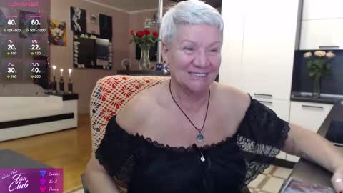 Snapshot of roxana_brooks chatting on October 9, 7:12 pm Roxana online show from October 9, 7:12 pm
