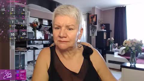 Roxana online show from March 18, 2:53 pm