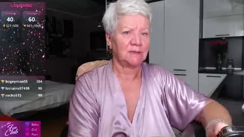 Snapshot of roxana_brooks chatting on July 31, 8:19 pm Roxana online show from July 31, 8:19 pm