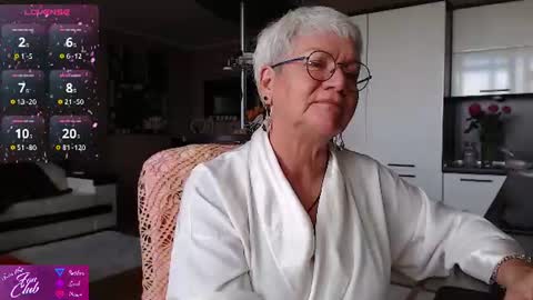 Snapshot of roxana_brooks chatting on August 2, 12:58 pm Roxana online show from August 2, 12:58 pm