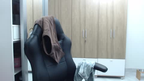 Roxana online show from February 5, 2:08 am