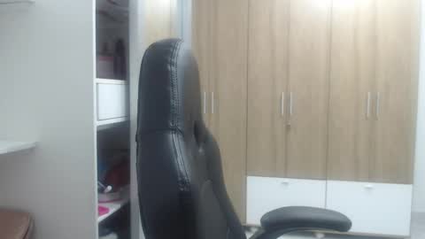 Roxana online show from February 20, 1:03 am