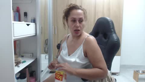 Roxana online show from March 10, 4:38 am