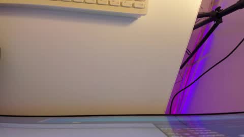 Roxane online show from February 19, 7:37 am