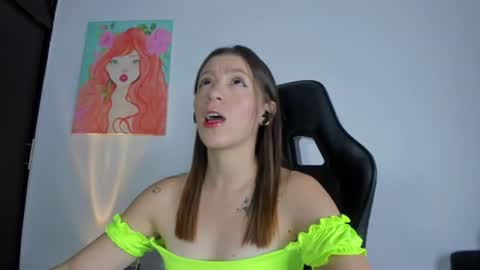 roxanne online show from July 8, 8:24 pm