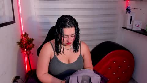 roxanne online show from June 28, 12:22 pm