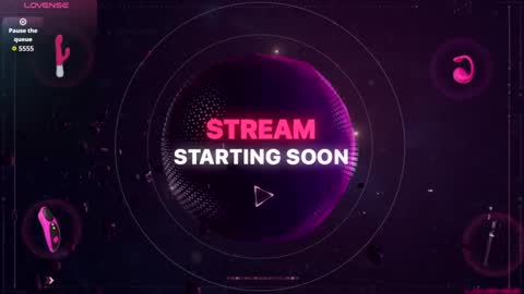 Snapshot of roxanneroulette chatting on August 1, 9:03 pm Silver online show from August 1, 9:03 pm