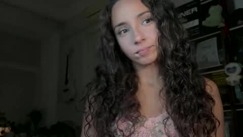 Roxie online show from October 1, 9:21 pm