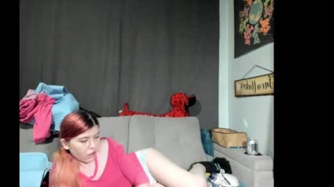 roxihazeleyes online show from September 25, 4:54 pm