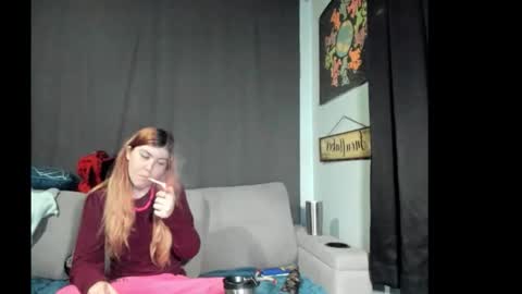 roxihazeleyes online show from October 19, 2:01 am