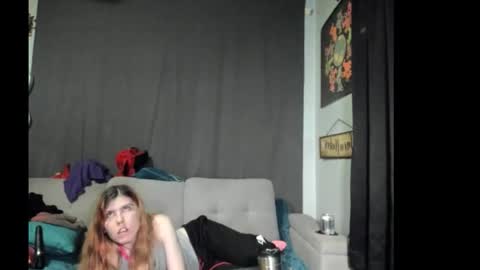 roxihazeleyes online show from November 8, 5:51 am