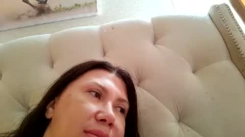Snapshot of roxolanaa_sexy chatting on July 6, 10:01 am ROXOLANAA SEXY online show from July 6, 10:01 am