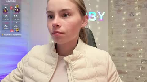 Roxieex ABBY online show from May 17, 4:36 pm