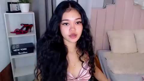 roxxy_blossom online show from September 28, 2:50 am