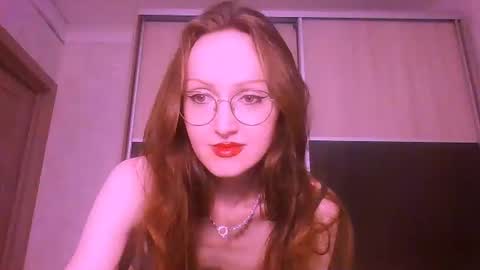 Roxxy Wharton online show from June 28, 12:00 pm
