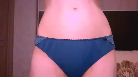 Roxxy Wharton online show from July 12, 11:23 am
