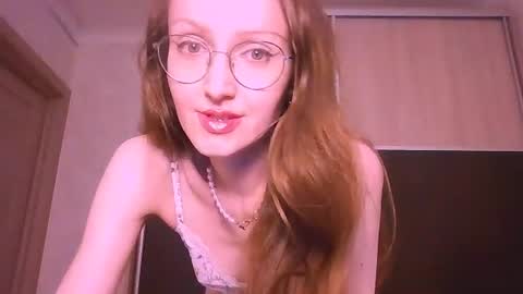 Roxxy Wharton online show from July 13, 11:24 am