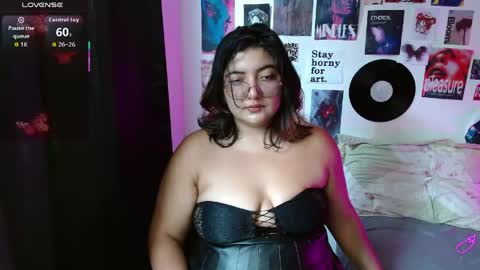 Roxana online show from April 27, 6:17 pm