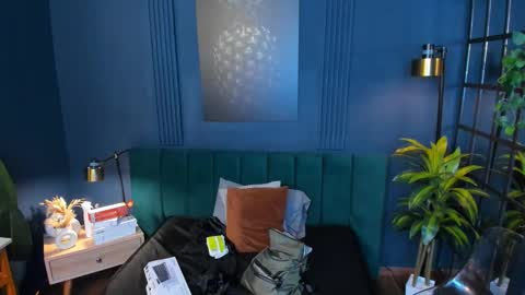 Snapshot of roxy_hell chatting on December 15, 12:20 pm Roxy hell online show from December 15, 12:20 pm