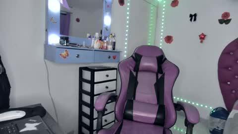 Roxy online show from July 20, 10:39 am