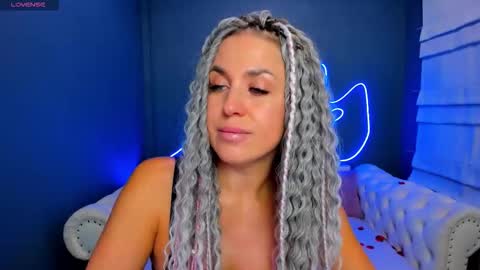 Roxy online show from March 14, 1:23 am