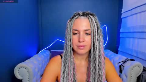 Roxy online show from March 27, 8:26 am