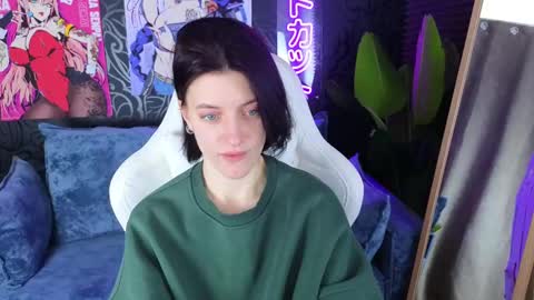 Snapshot of roxy_riot_ chatting on February 20, 4:28 am roxy_riot_ online show from February 20, 4:28 am