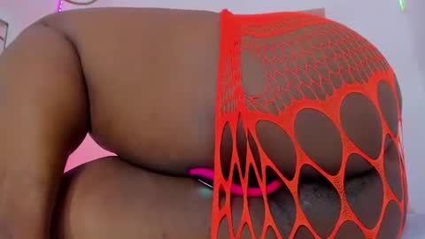 Snapshot of roxy_sexy69 chatting on July 23, 1:58 am roxy_sexy69 online show from July 23, 1:58 am