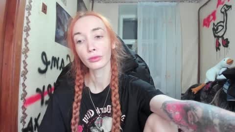 Roxy online show from December 4, 3:10 pm